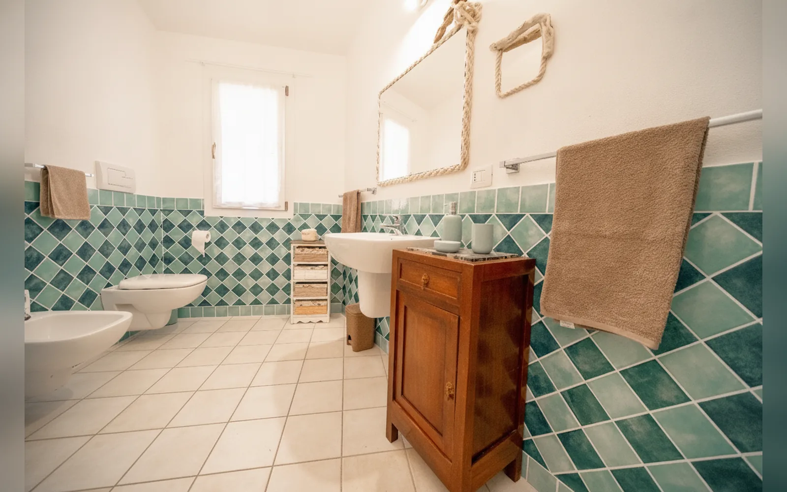 Bagno privato — La terrazza di Mari, Castelsardo (Sardegna) (foto 3)